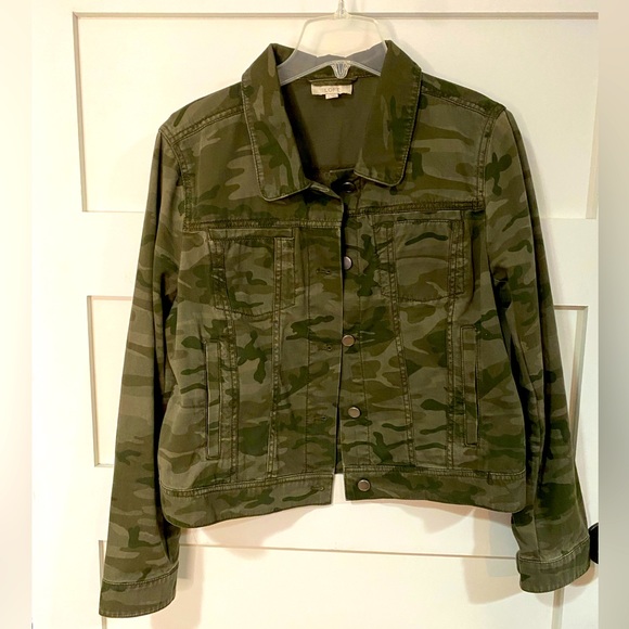 LOFT Jackets & Blazers - The Loft Army Green Camo Jean Jacket Size Large